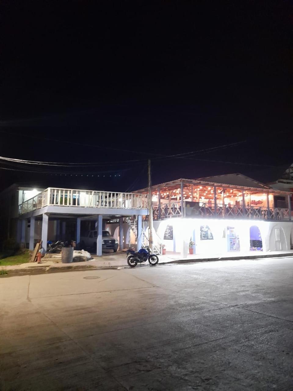 Providencia  Posada Lia Centro מראה חיצוני תמונה